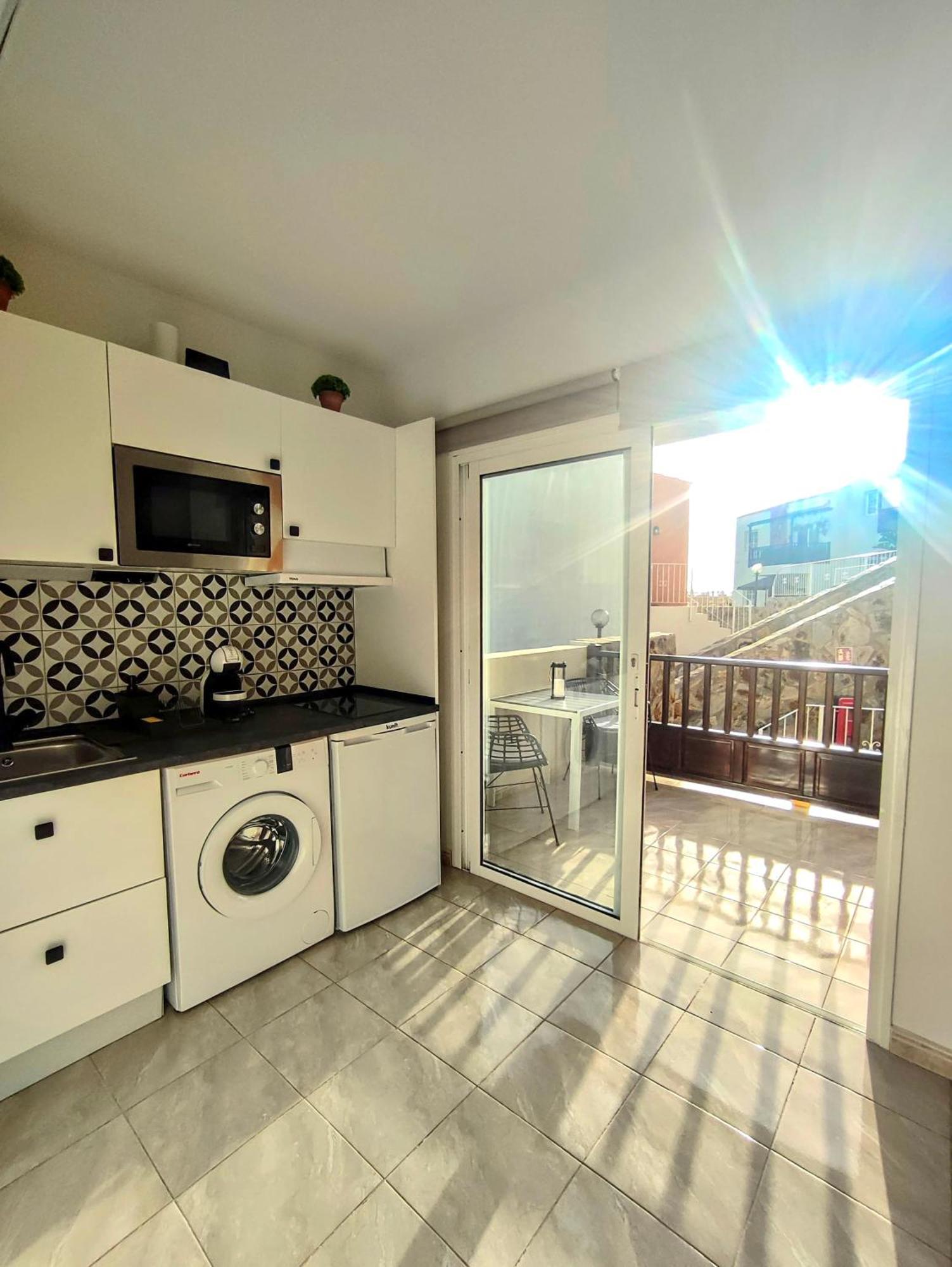 Lovely Apartment Near The Sea In Arguineguin Екстериор снимка